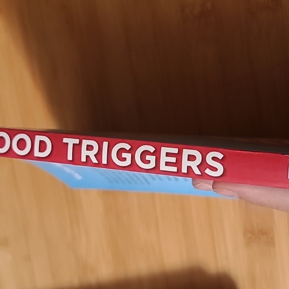 NEW Food Triggers book by Amber Lia - Picture 5 of 5